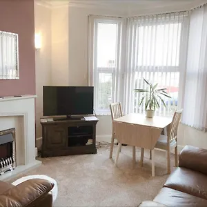 Richmond Luxury Flat Fabulous Location Apartment Southend-on-Sea